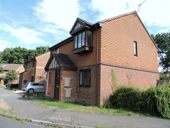 2 Bedroom Terraced